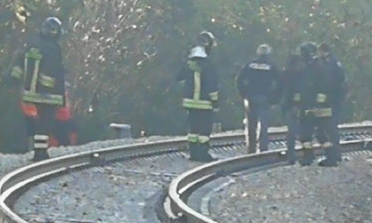 Padre e figlio investiti e uccisi dal treno: la ricostruzione della tragedia di Senigallia Padre e figlio investiti e uccisi dal treno: la ricostruzione della tragedia di Senigallia