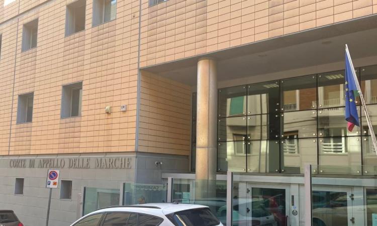 Elezioni, nelle Marche bocciate cinque liste elettorali: si attendono i ricorsi Elezioni, nelle Marche bocciate cinque liste elettorali: si attendono i ricorsi