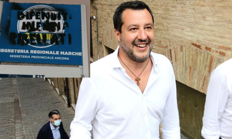 Salvini nelle Marche per presentare i candidati. Marchetti: "Ancora vandali contro la Lega"