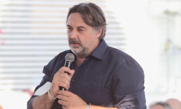 Sarnano, tagli ai finanziamenti per la montagna. Il sindaco Piergentili chiarisce: "Tanto rumore per nulla" Sarnano, tagli ai finanziamenti per la montagna. Il sindaco Piergentili chiarisce: "Tanto rumore per nulla"