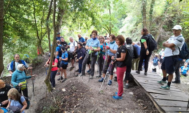 Sarnano patria del nordic walking per tre giorni: oltre 300 partecipanti per i "Ways Days"