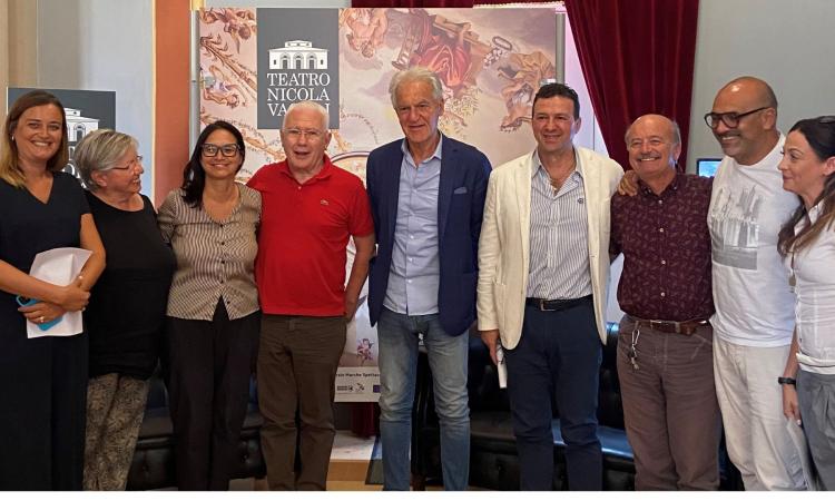 Tolentino, da "Pretty Woman" al duo Ghini/Ruffini: ecco la stagione di prosa 2022/2023 del teatro Vaccaj Tolentino, da "Pretty Woman" al duo Ghini/Ruffini: ecco la stagione di prosa 2022/2023 del teatro Vaccaj