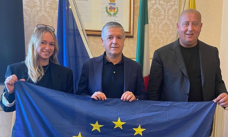 A Civitanova si insedia il "Team Europa": lo sguardo internazionale del consiglio comunale A Civitanova si insedia il "Team Europa": lo sguardo internazionale del consiglio comunale