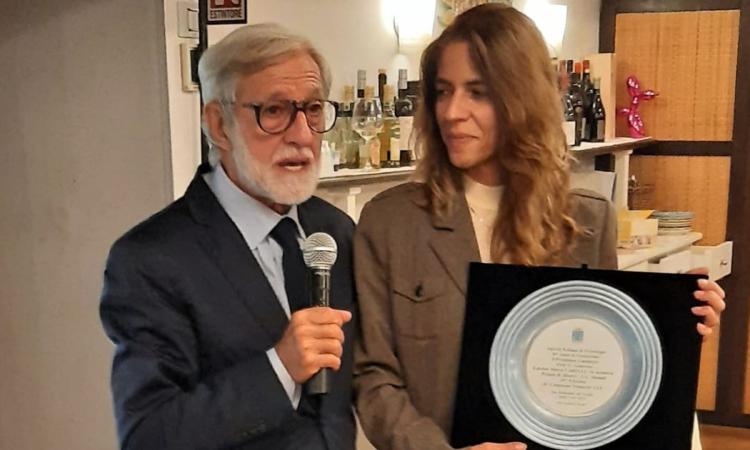 San Benedetto, 36° congresso nazionale della S.I.F: premiata la dottoressa Liza Carelli San Benedetto, 36° congresso nazionale della S.I.F: premiata la dottoressa Liza Carelli