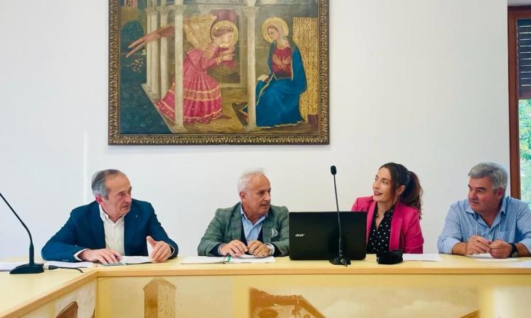 Castelraimondo, pubblicato sul sito del comune l'avviso per entrare a far parte della Consulta dei Giovani
