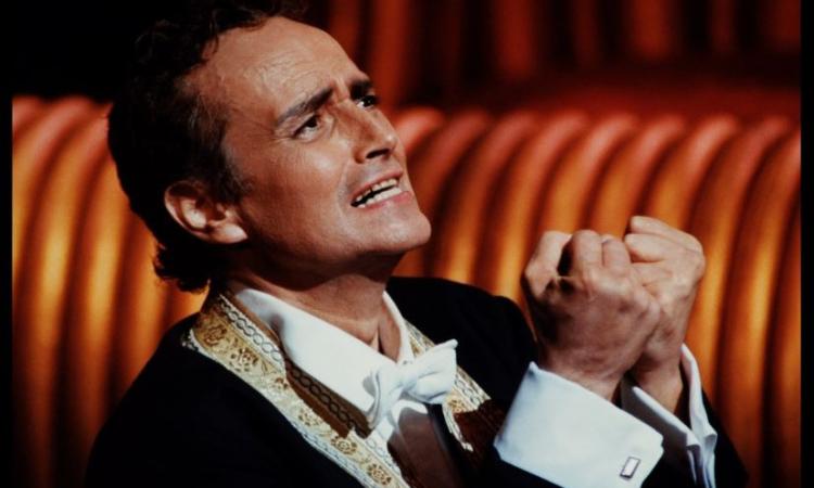 Recanati, il tenore Josè Carreras vince il "Gigli d'Oro" alla carriera 2022