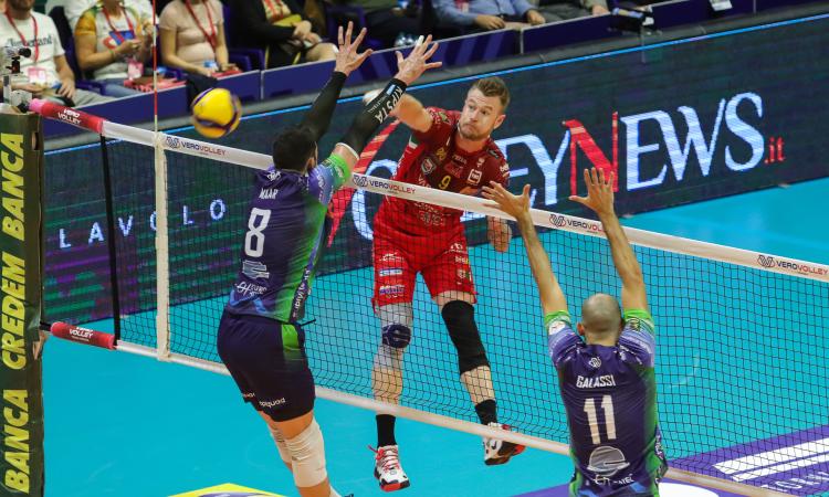 La Lube si fa travolgere 3-0 da Monza: Civitanova paga le fatiche contro Trento La Lube si fa travolgere 3-0 da Monza: Civitanova paga le fatiche contro Trento