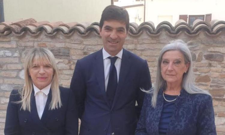 San Severino, Federfarma incontra Acquaroli: "Siamo il primo punto di riferimento per il cittadino" San Severino, Federfarma incontra Acquaroli: "Siamo il primo punto di riferimento per il cittadino"
