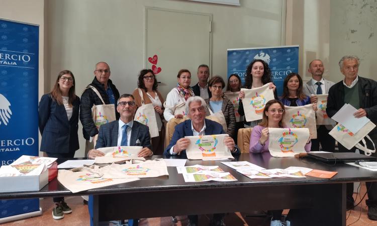 Macerata, presentato il centro commerciale naturale "Le Casette" Macerata, presentato il centro commerciale naturale "Le Casette"