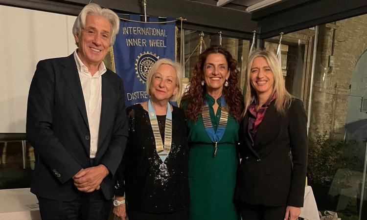 Macerata, la visita della governatrice del Distretto 209 Inner Wheel rinnova il sodalizio con la città Macerata, la visita della governatrice del Distretto 209 Inner Wheel rinnova il sodalizio con la città