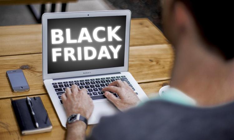 Cosa e dove acquistare durante il Black Friday 2022 Cosa e dove acquistare durante il Black Friday 2022