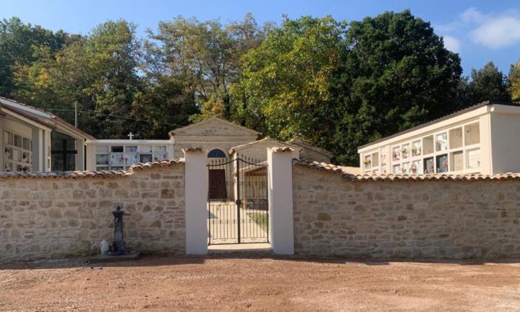 Valfornace, conclusi i lavori di ricostruzione del cimitero di Fiano Valfornace, conclusi i lavori di ricostruzione del cimitero di Fiano