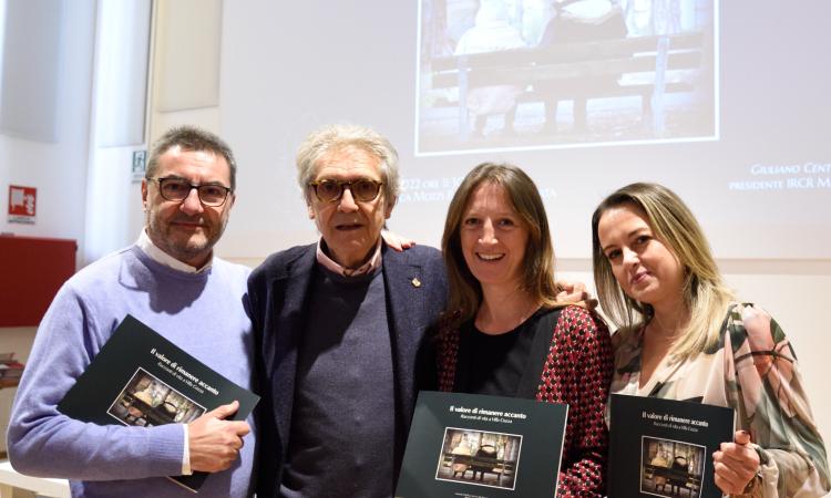 Macerata, "Il valore di rimanere accanto": la vita a Villa Cozza raccontata in un libro Macerata, "Il valore di rimanere accanto": la vita a Villa Cozza raccontata in un libro