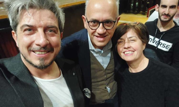 Civitanova, in 500 per "Ragazzaccio" di Paolo Ruffini: "Una comunità meravigliosa" Civitanova, in 500 per "Ragazzaccio" di Paolo Ruffini: "Una comunità meravigliosa"