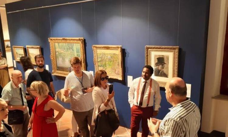 Terremoto, ad Ancona danneggiata opera di Monet esposta in una mostra