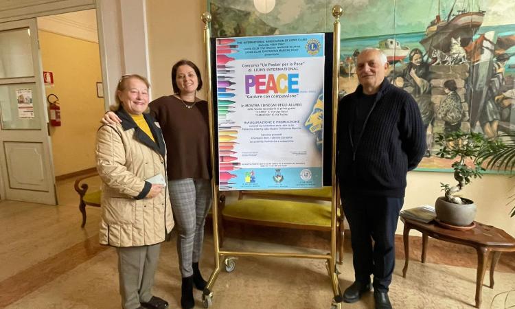 Civitanova, la mostra "Peace" alla palazzina Liberty del Lido Cluana Civitanova, la mostra "Peace" alla palazzina Liberty del Lido Cluana