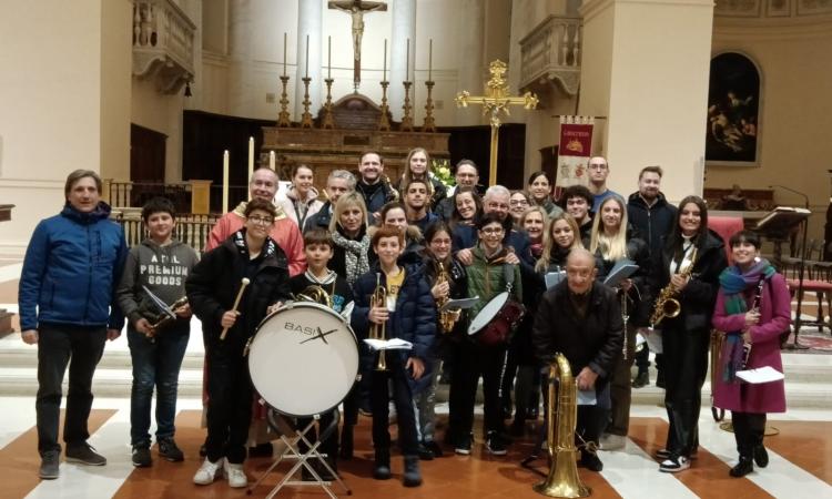 Camerino, l'associazione "Adesso Musica" festeggia Santa Cecilia: concerto e parata in città Camerino, l'associazione "Adesso Musica" festeggia Santa Cecilia: concerto e parata in città