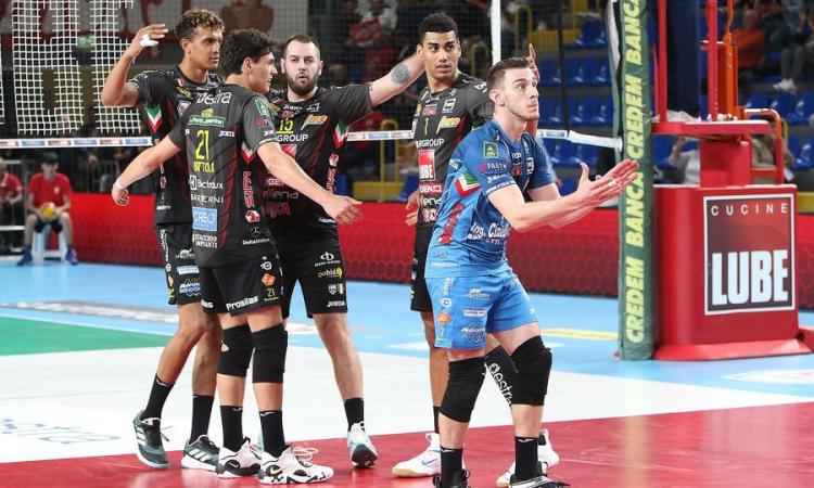 Superlega, Lube-Siena sarà recuperata il 21 dicembre: come fare per i rimborsi