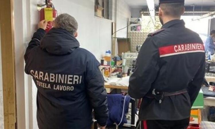 Sicurezza dei lavoratori a rischio nel tomaificio a gestione cinese: scatta multa da 40mila euro