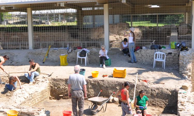 Unimc, il progetto Transfer rivoluziona la gestione del parco archeologico di Urbs Salvia Unimc, il progetto Transfer rivoluziona la gestione del parco archeologico di Urbs Salvia