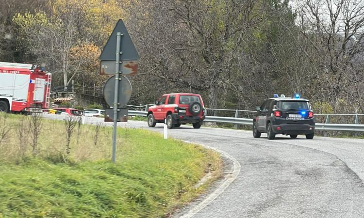 Anziano disperso sul Monte Prata, soccorso da cinque giovani e dai vigili del fuoco