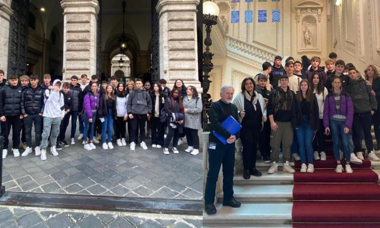 Macerata, gli studenti del "Gentili" a lezione di educazione finanziaria: visita alla Banca d'Italia Macerata, gli studenti del "Gentili" a lezione di educazione finanziaria: visita alla Banca d'Italia