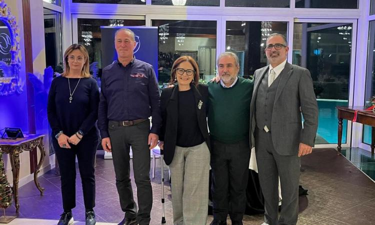 Macerata, in pensione dopo 35 anni di servizio: grande festa per l'autista Franco Severini