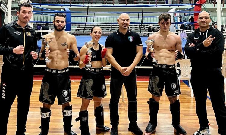 Kickboxing Macerata brilla al "Galà Botte di Natale": abbuffata di vittorie ai campionati regionali