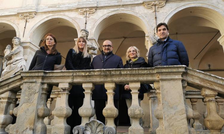 Il ministro Sangiuliano a Villa Buonaccorsi: "Luogo meraviglioso che deve tornare a vivere” Il ministro Sangiuliano a Villa Buonaccorsi: "Luogo meraviglioso che deve tornare a vivere”