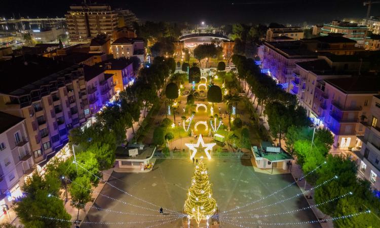 Civitanova, dalle esibizioni di danza acrobatica ai maestri presepisti: gli eventi del Natale 2022 Civitanova, dalle esibizioni di danza acrobatica ai maestri presepisti: gli eventi del Natale 2022
