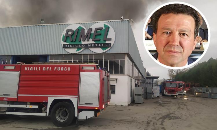 Tolentino, il sindaco Sclavi revoca le ordinanze dell’incendio alla Rimel. Ma invita alla cautela Tolentino, il sindaco Sclavi revoca le ordinanze dell’incendio alla Rimel. Ma invita alla cautela
