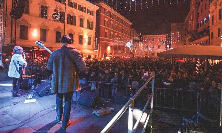 Ancona, torna il Capodanno in piazza: dj set e concerto per brindare al 2023