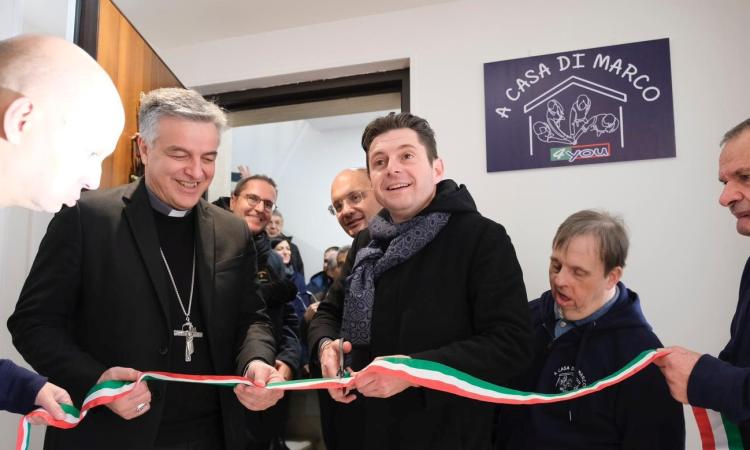Progetto "Dopo di Noi", inaugurato il primo appartamento Progetto "Dopo di Noi", inaugurato il primo appartamento