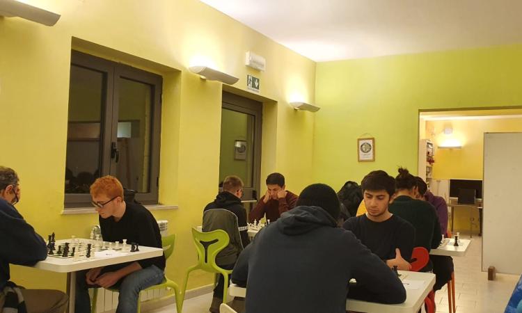 Cus Camerino, si alza il sipario sul 2022 con un torneo di scacchi Cus Camerino, si alza il sipario sul 2022 con un torneo di scacchi