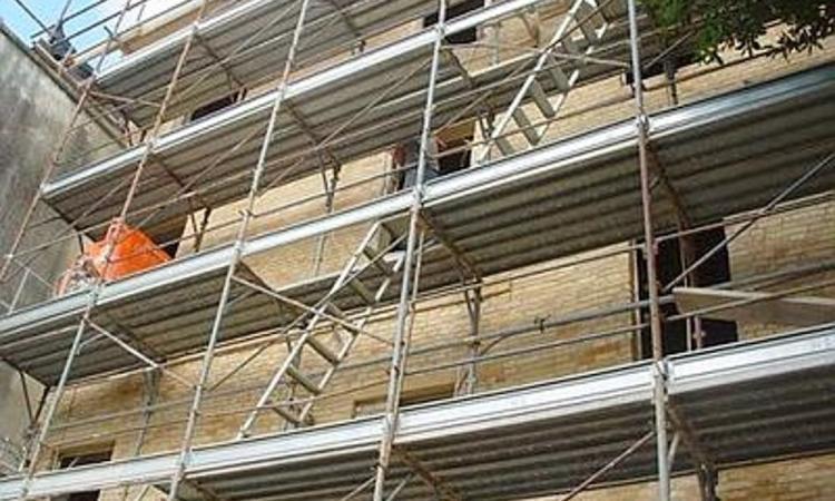 San Severino, post-sisma: anno nuovo e rientro a casa per una famiglia di Palazzata San Severino, post-sisma: anno nuovo e rientro a casa per una famiglia di Palazzata