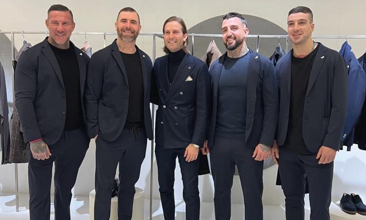 Pitti Uomo, Tombolini incontra quattro calcianti di parte rossa e azzurra