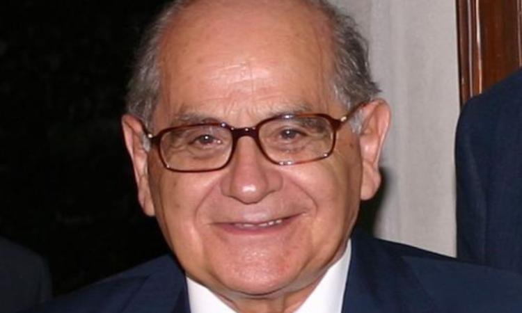 Civitanova, Ordine degli ingegneri in lutto: è morto il presidente emerito Carlo Cingolani Civitanova, Ordine degli ingegneri in lutto: è morto il presidente emerito Carlo Cingolani