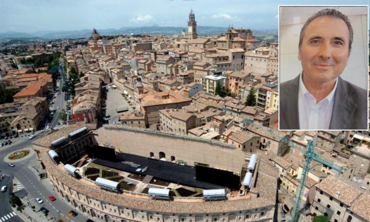 Macerata piange Mario Monachesi: storico usciere del Comune e poeta Macerata piange Mario Monachesi: storico usciere del Comune e poeta