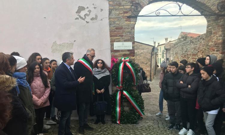 Civitanova, consiglio comunale in seduta aperta per celebrare il Giorno della Memoria Civitanova, consiglio comunale in seduta aperta per celebrare il Giorno della Memoria