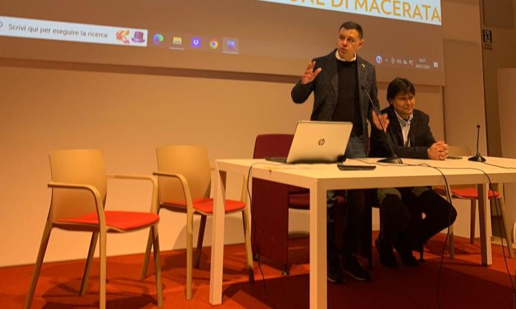 Macerata, nuovi poli d’infanzia Vergini e Corneto: presentati i progetti per scuola e asilo Macerata, nuovi poli d’infanzia Vergini e Corneto: presentati i progetti per scuola e asilo