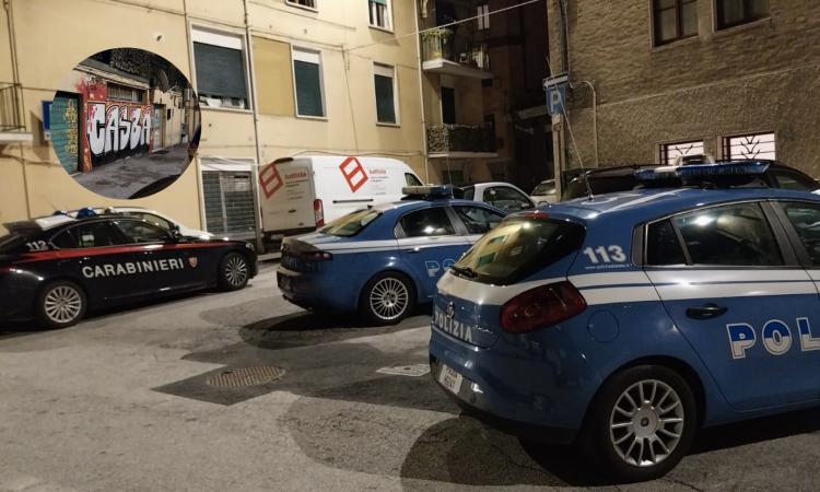 Macerata, tensione al Circolo Pro Cairoli: uomo sotto i fumi dell'alcol crea scompiglio e si rompe un dito (FOTO)
