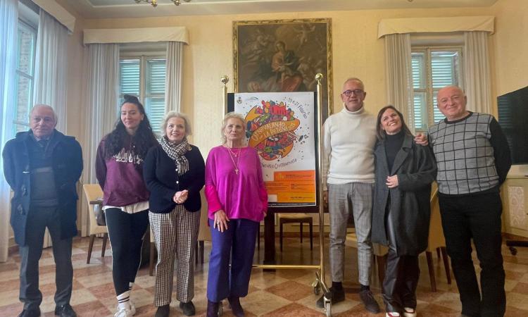 Giochi di luci, feste in piazza e la riscoperta della "Petena": il Carnevale si fa in tre a Civitanova Giochi di luci, feste in piazza e la riscoperta della "Petena": il Carnevale si fa in tre a Civitanova