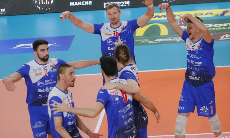 Serie A3, la Med Store Tunit passeggia sul campo di Savigliano: scontro diretto vinto in tre set Serie A3, la Med Store Tunit passeggia sul campo di Savigliano: scontro diretto vinto in tre set