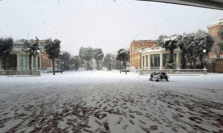 Neve anche in pianura: prorogata l'allerta meteo nelle Marche