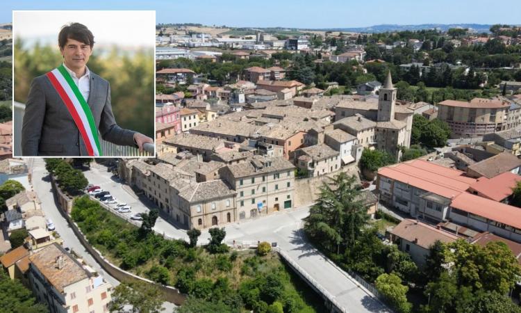 Appignano commemora il Giorno del Ricordo con l'intitolazione di "Piazzale Martiri delle Foibe" Appignano commemora il Giorno del Ricordo con l'intitolazione di "Piazzale Martiri delle Foibe"