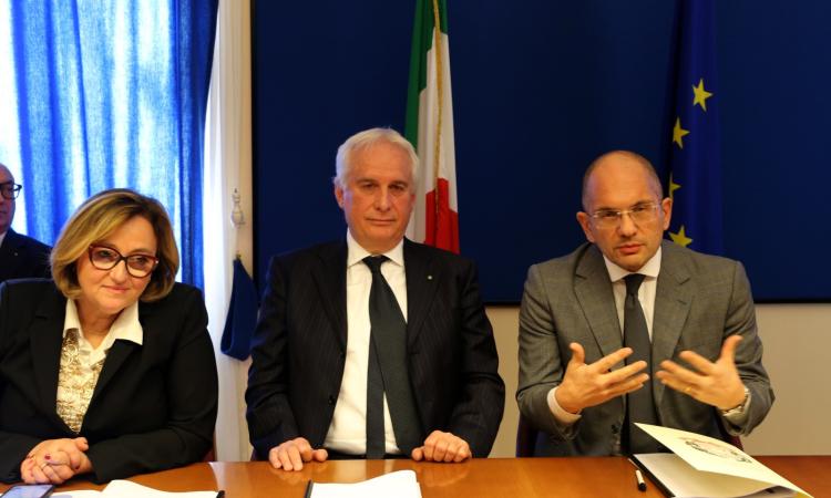 Sisma, 15 caserme da ricostruire nel Maceratese: piano da oltre 51milioni. "Fine lavori entro 3 anni" (FOTO) Sisma, 15 caserme da ricostruire nel Maceratese: piano da oltre 51milioni. "Fine lavori entro 3 anni" (FOTO)