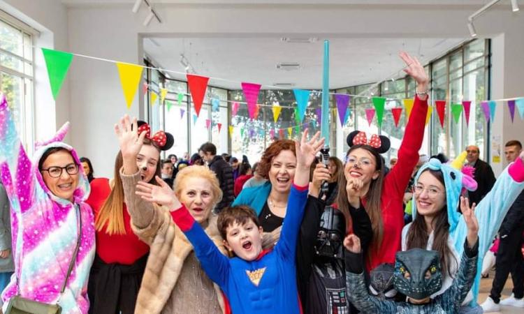 Civitanova, il Carnevale parte in quarta: un successo la festa per le famiglie al lido Cluana