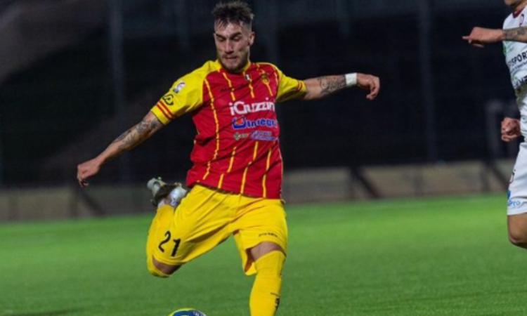 Serie C, la Recanatese supera 1-0 il Pontedera al "Tubaldi": decide ancora il Re Leone Serie C, la Recanatese supera 1-0 il Pontedera al "Tubaldi": decide ancora il Re Leone