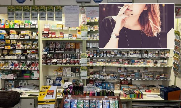 Addio fumo all'aperto, verso nuova stretta al tabagismo. "È giusto?": cosa dicono i maceratesi Addio fumo all'aperto, verso nuova stretta al tabagismo. "È giusto?": cosa dicono i maceratesi