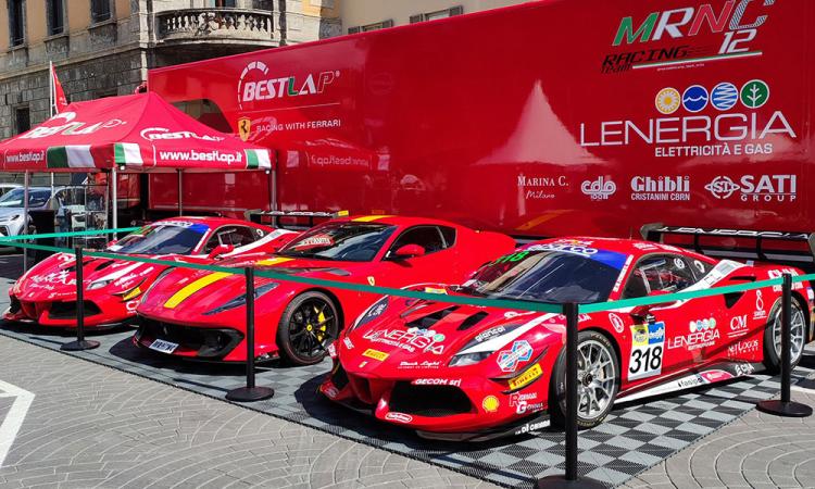 Tolentino, in piazza arrivano le Ferrari: due giornate all'insegna della velocità